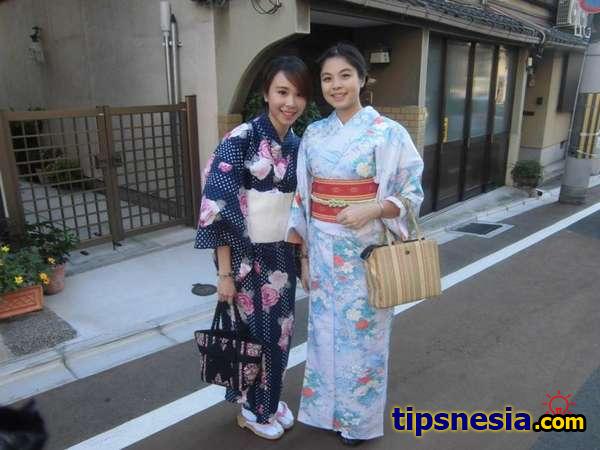 wanita jepang